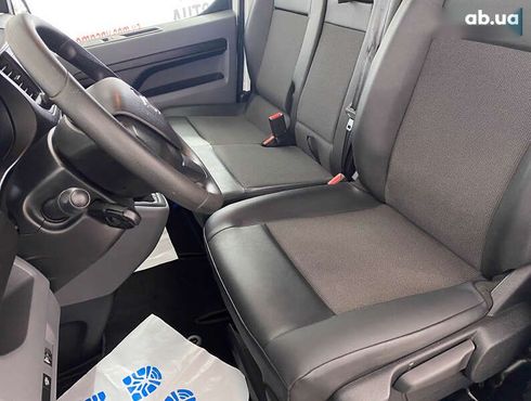 Opel Vivaro 2020 - фото 16