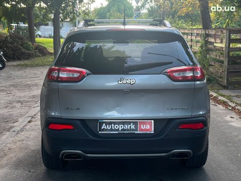 Jeep Cherokee 2015 серый - фото 12