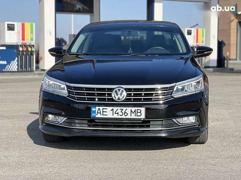 Volkswagen Passat 2016 - фото 15