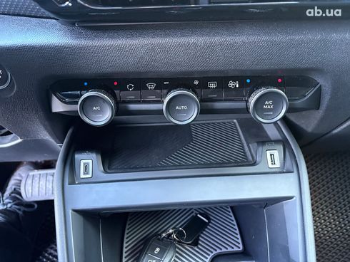 Citroёn C4 2021 белый - фото 26