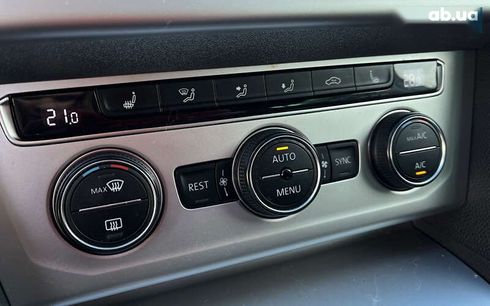 Volkswagen Passat 2017 - фото 15