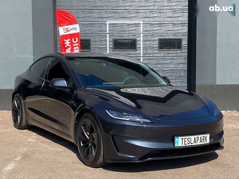 Tesla Model 3 2024 - фото 11