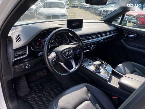 Audi Q7 2016 - фото 11