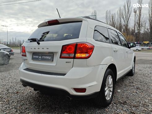 Dodge Journey 2016 белый - фото 6