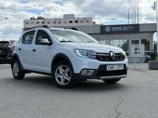 Продаж вживаних Renault Sandero 2019 року в Києві - купити на Автобазарі