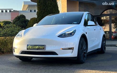 Tesla Model Y 2023 - фото 3