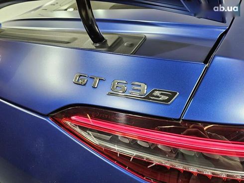 Mercedes-Benz AMG GT 4 2020 - фото 13