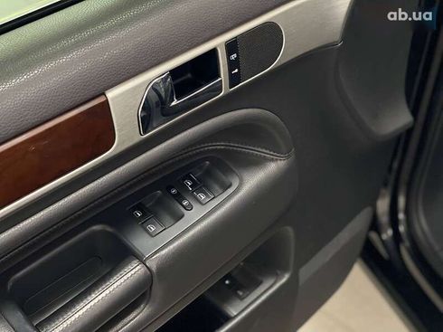 Volkswagen Touareg 2009 - фото 17