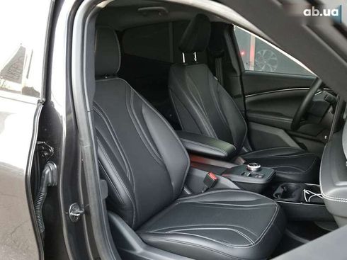 Ford Mustang Mach-E 2021 - фото 11