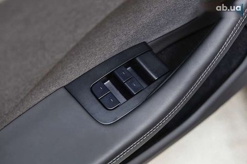 Tesla Model 3 2024 - фото 14