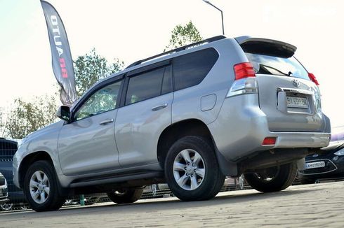 Toyota Land Cruiser Prado 2013 - фото 19