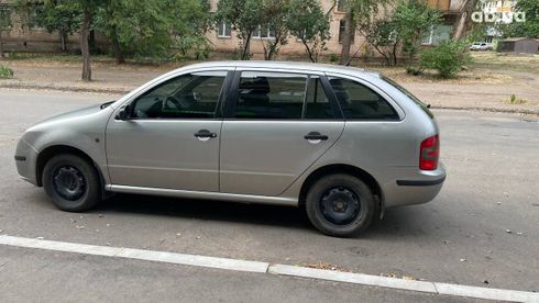 Skoda Fabia 2006 бежевый - фото 4