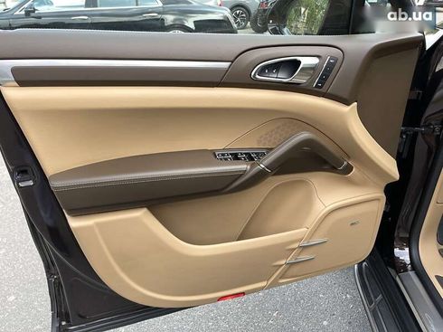 Porsche Cayenne 2015 - фото 17