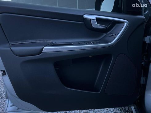 Volvo XC60 2013 серый - фото 14
