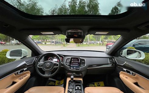 Volvo XC90 2017 - фото 16