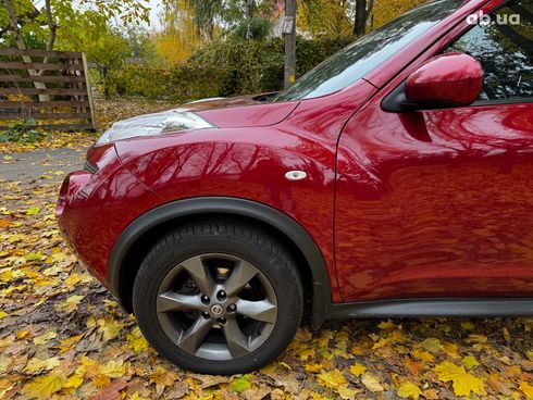 Nissan Juke 2012 красный - фото 9