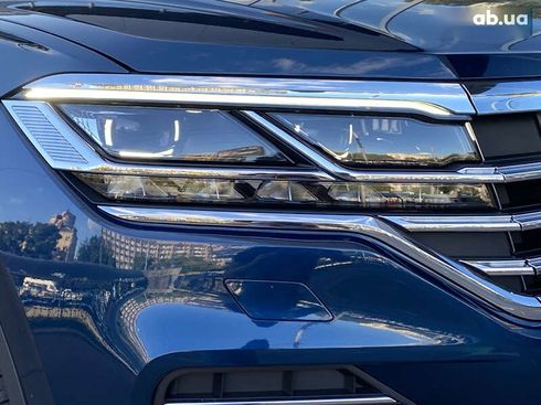 Volkswagen Touareg 2022 - фото 27