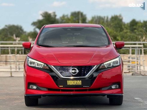 Nissan Leaf 2019 - фото 2
