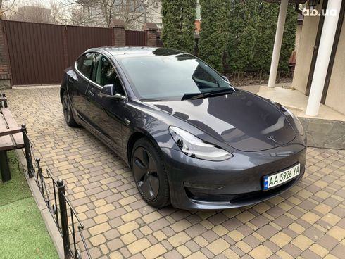 Tesla Model 3 2020 серый - фото 3