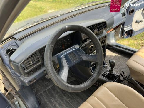Peugeot 405 1988 серебристый - фото 9