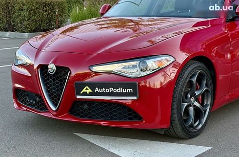 Alfa Romeo Giulia 2019 - фото 9