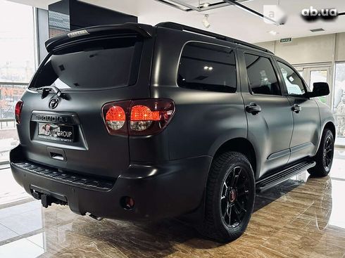 Toyota Sequoia 2021 - фото 8