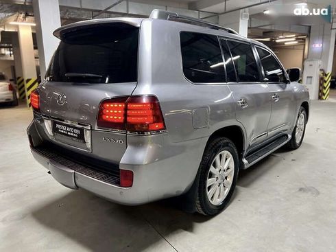 Lexus LX 2008 - фото 10