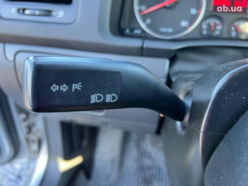 Volkswagen Golf 2005 серый - фото 23