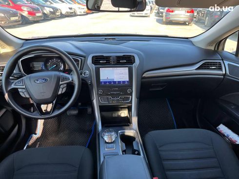 Ford Fusion 2019 серый - фото 29