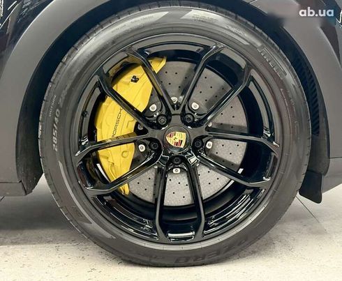 Porsche Cayenne Coupe 2024 - фото 28