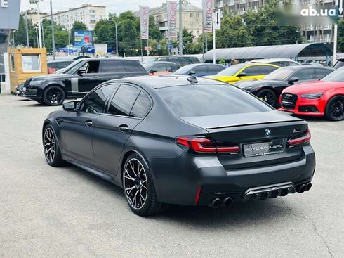 BMW M5 2023 - фото 17