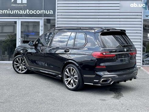 BMW X7 2022 - фото 11