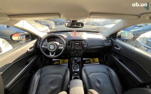 Jeep Compass 2018 - фото 24