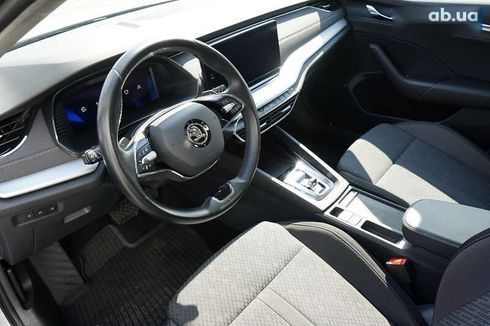 Skoda Octavia 2020 - фото 20