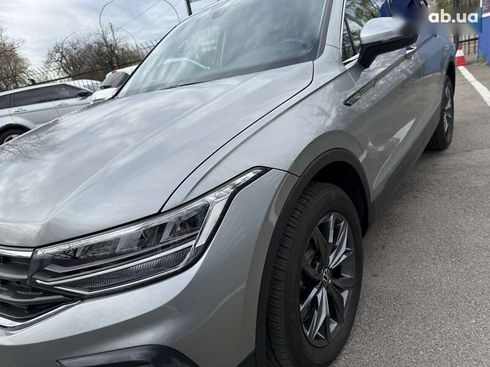 Volkswagen Tiguan 2022 - фото 8