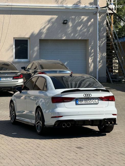 Audi A3 2019 белый - фото 16