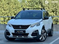 Продажа б/у Peugeot 5008 2017 года - купить на Автобазаре