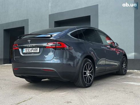 Tesla Model X 2017 - фото 10
