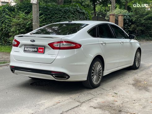 Ford Fusion 2014 белый - фото 7