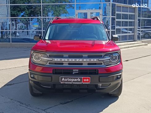 Ford Bronco 2021 красный - фото 2