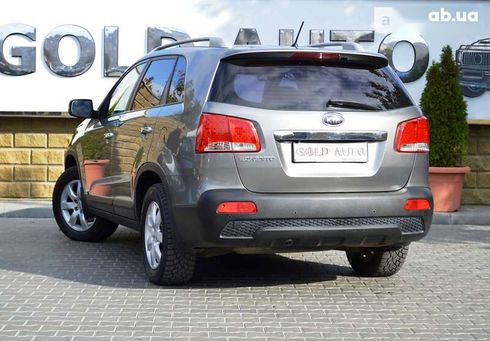 Kia Sorento 2012 - фото 13