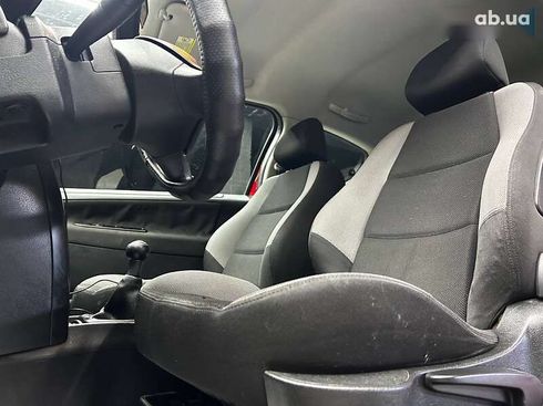 Peugeot 207 2009 - фото 14