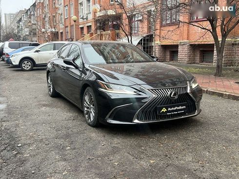 Lexus ES 2019 - фото 4