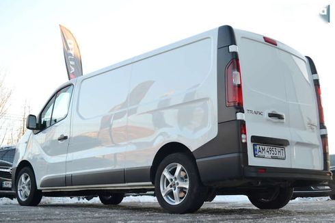 Renault Trafic 2019 - фото 15