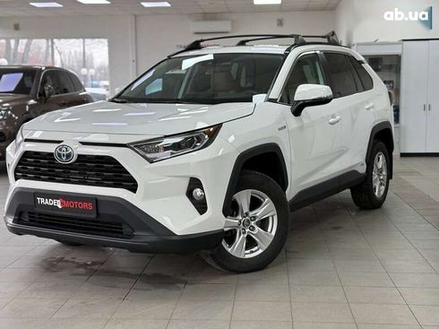 Toyota RAV4 2019 - фото 4