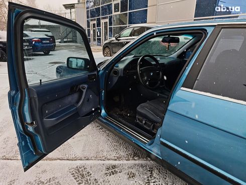 BMW 5 серия 1993 синий - фото 21