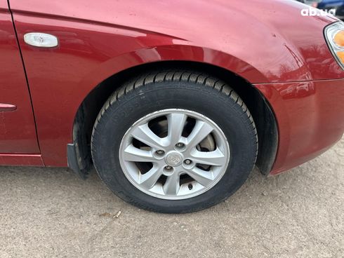 Kia Cerato 2007 красный - фото 14