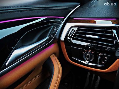 BMW 5 серия 2018 - фото 14