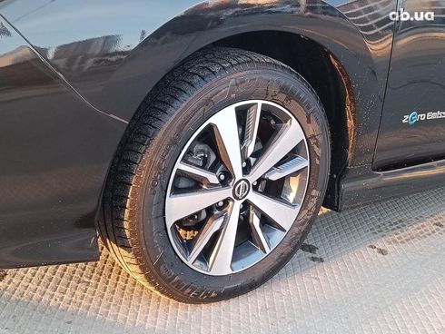 Nissan Leaf 2018 черный - фото 14