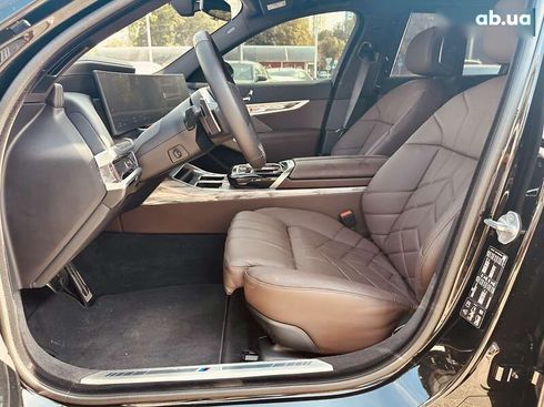 BMW 7 серия 2024 - фото 12
